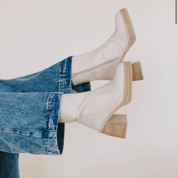 FREE PEOPLE RUBY PLATFORM ANKLE BOOTS Size 41 / 10 - Picture 1 of 8